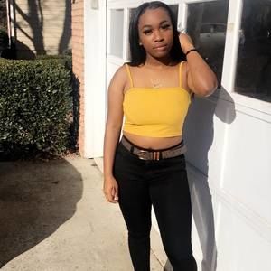 Meet your Posher, Janiya